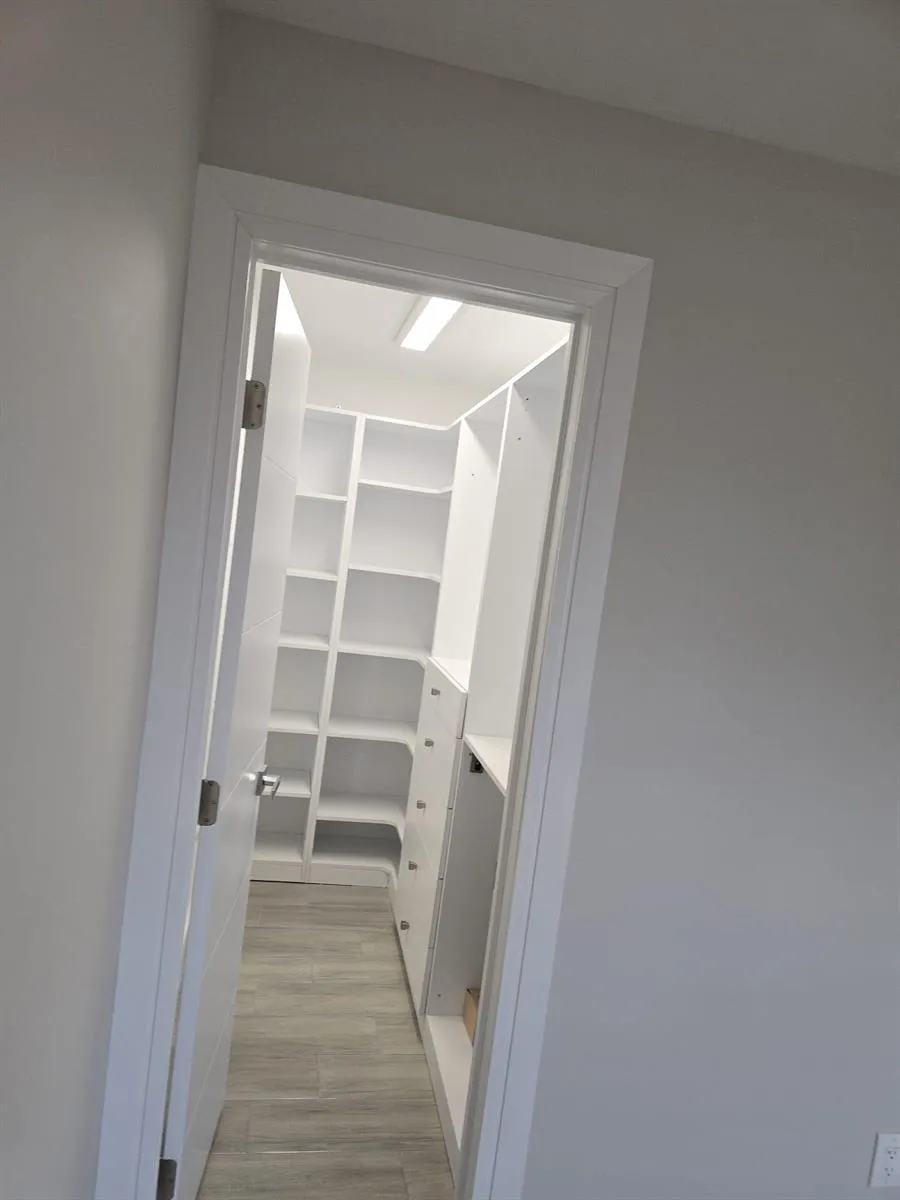 215 E NORMANDY E #215 Delray Beach, FL 33484