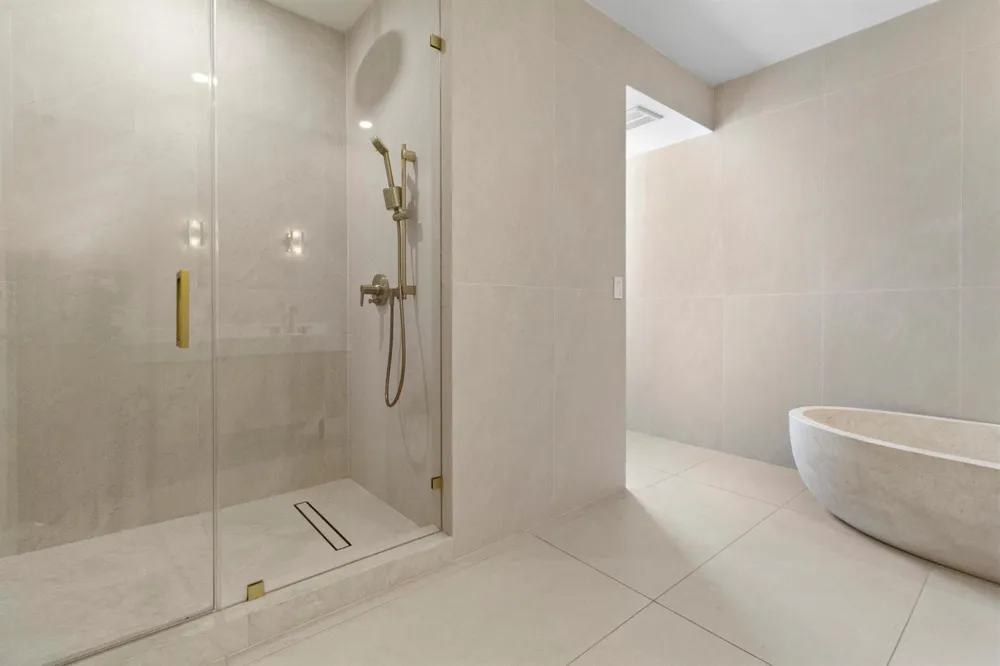 1865 S OCEAN DRIVE #21c Hallandale Beach, FL 33009