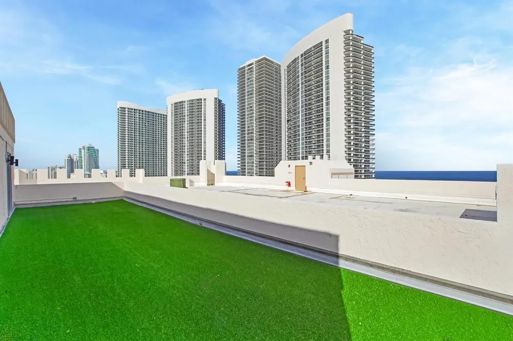 1865 S OCEAN DRIVE #21c Hallandale Beach, FL 33009