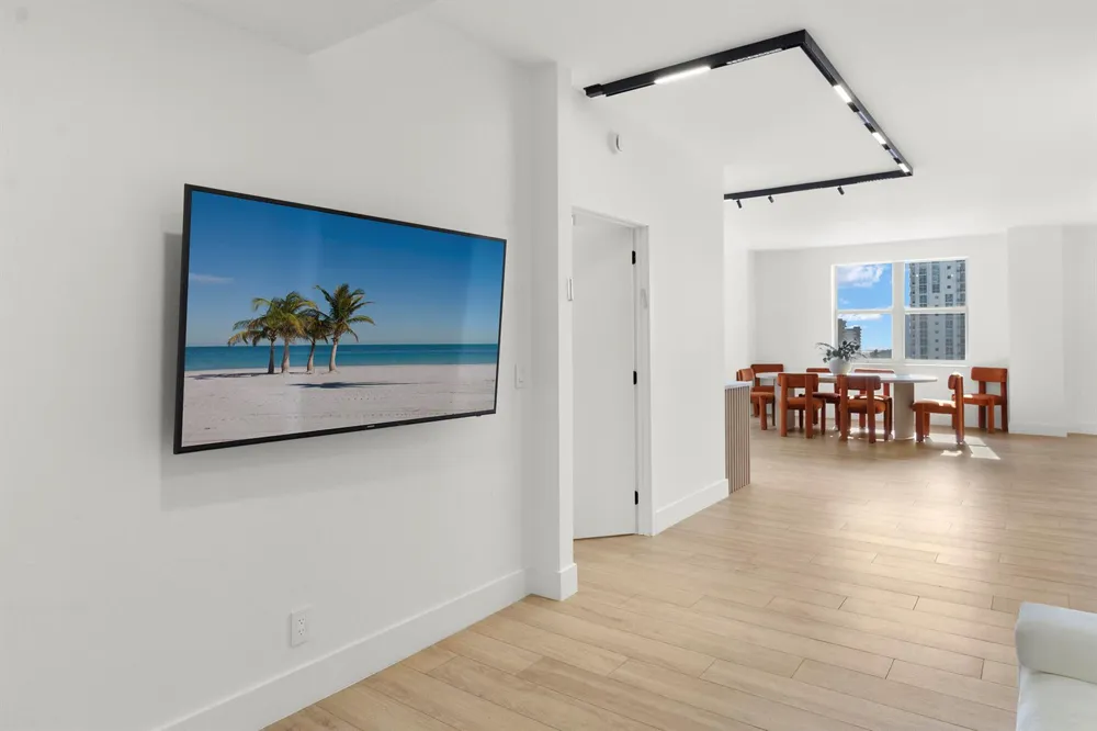 1865 S OCEAN DRIVE #21c Hallandale Beach, FL 33009