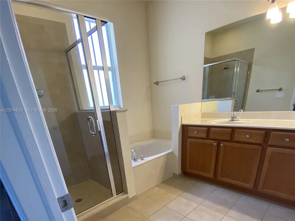 4676 Monarch Way Coconut Creek, FL 33073