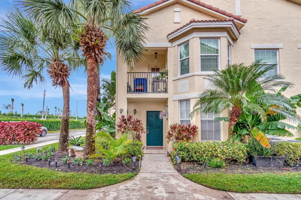 1207 BELMONT PLACE Boynton Beach, FL 33436