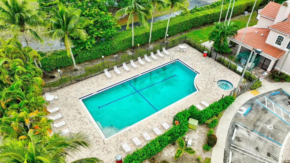1207 BELMONT PLACE Boynton Beach, FL 33436