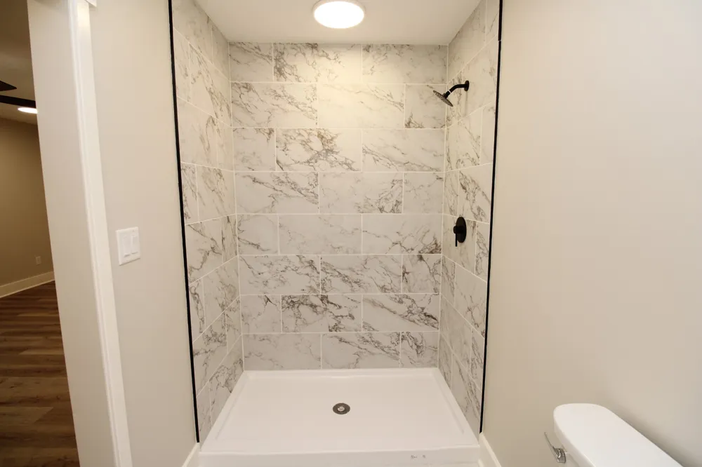 19 Scarlet Lane Lexington, TN 38351