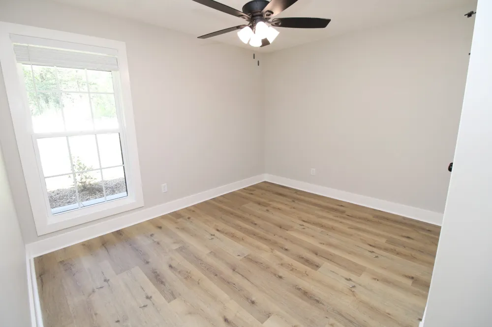 19 Scarlet Lane Lexington, TN 38351