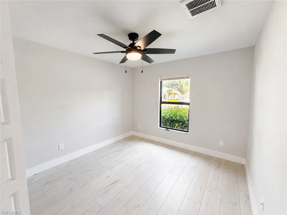 923 SE 14th Street Cape Coral, FL 33990