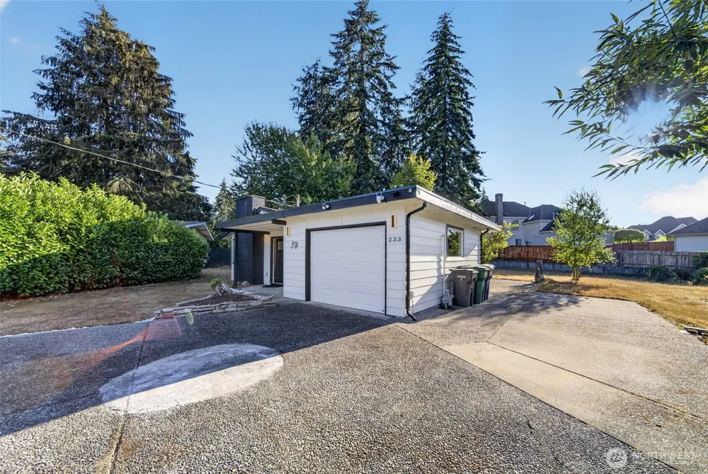 233 S 301st Street Federal Way, WA 98003