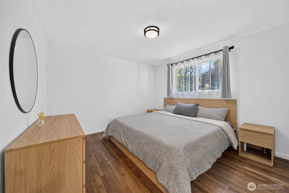233 S 301st Street Federal Way, WA 98003