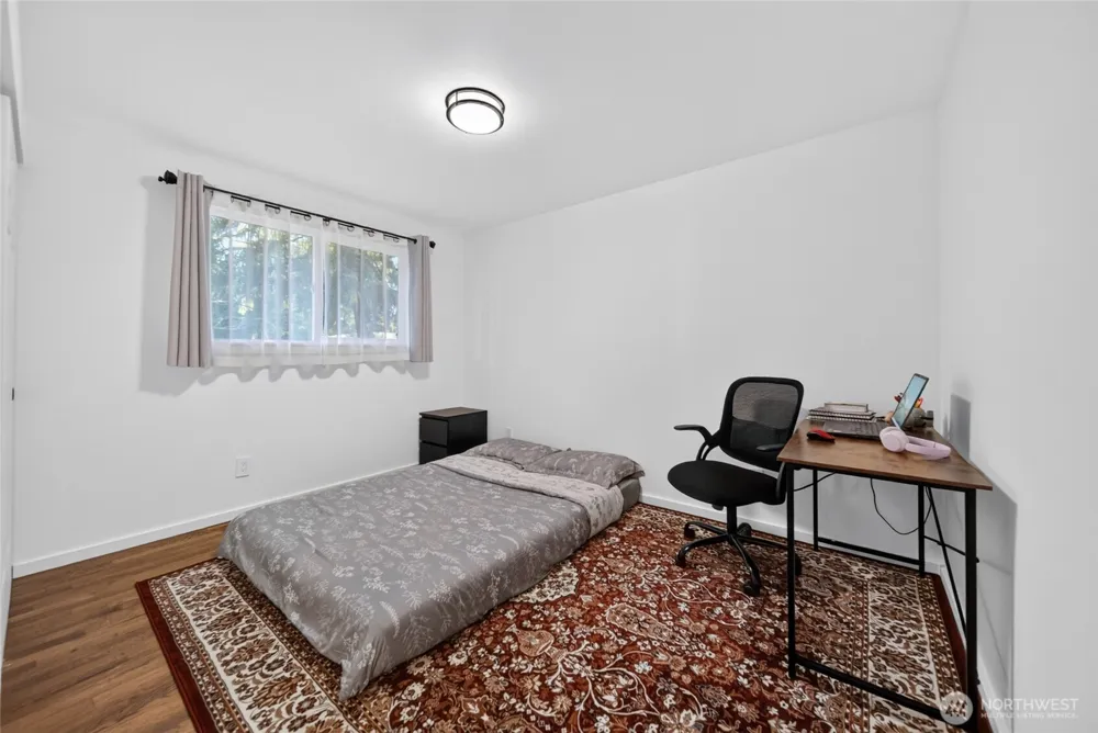 233 S 301st Street Federal Way, WA 98003