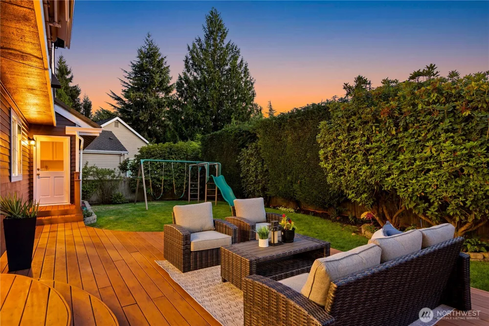 4511 173rd Avenue SE Bellevue, WA 98006