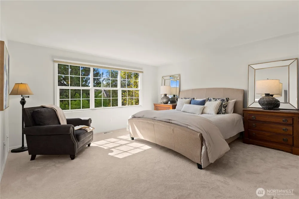 4511 173rd Avenue SE Bellevue, WA 98006