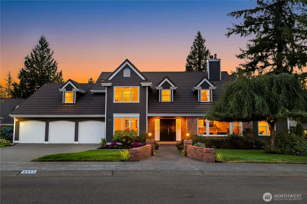 4511 173rd Avenue SE Bellevue, WA 98006