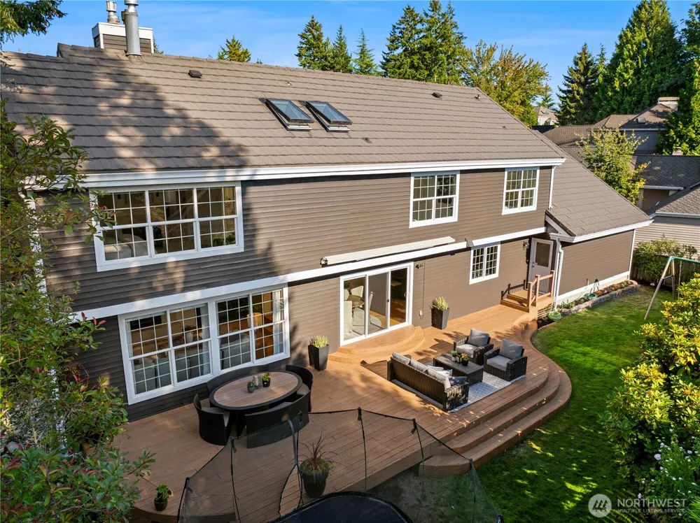 4511 173rd Avenue SE Bellevue, WA 98006