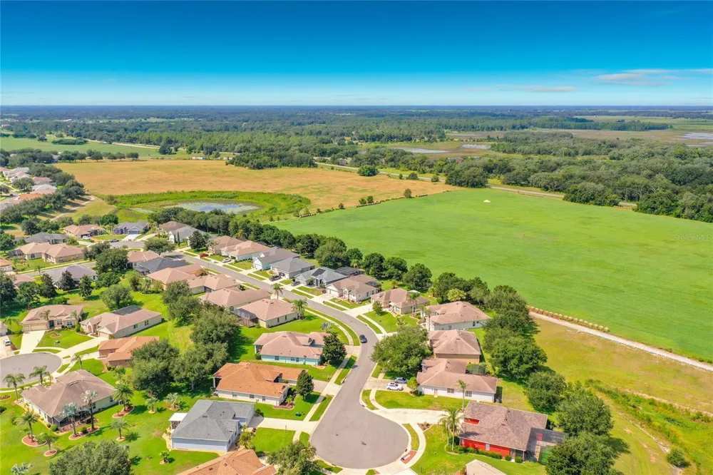 25543 MAUREPAS LANE Leesburg, FL 34748