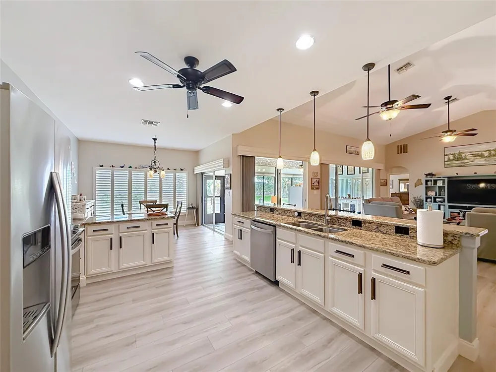 25543 MAUREPAS LANE Leesburg, FL 34748