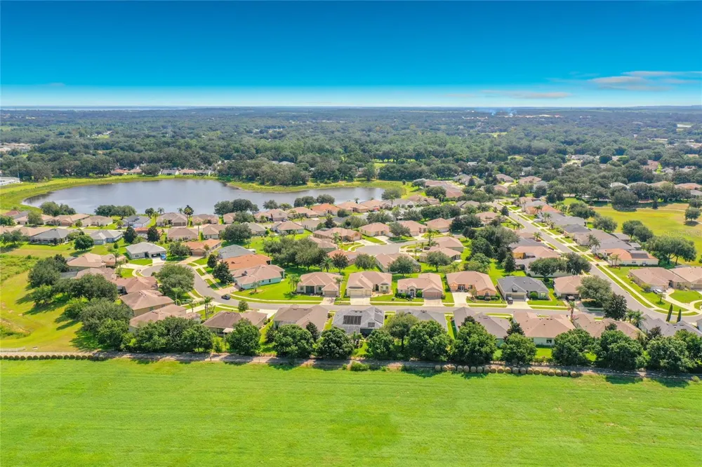 25543 MAUREPAS LANE Leesburg, FL 34748