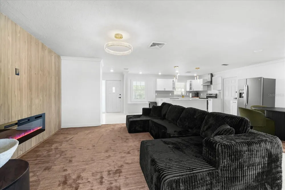 10001 S YACHT CLUB DRIVE Treasure Island, FL 33706