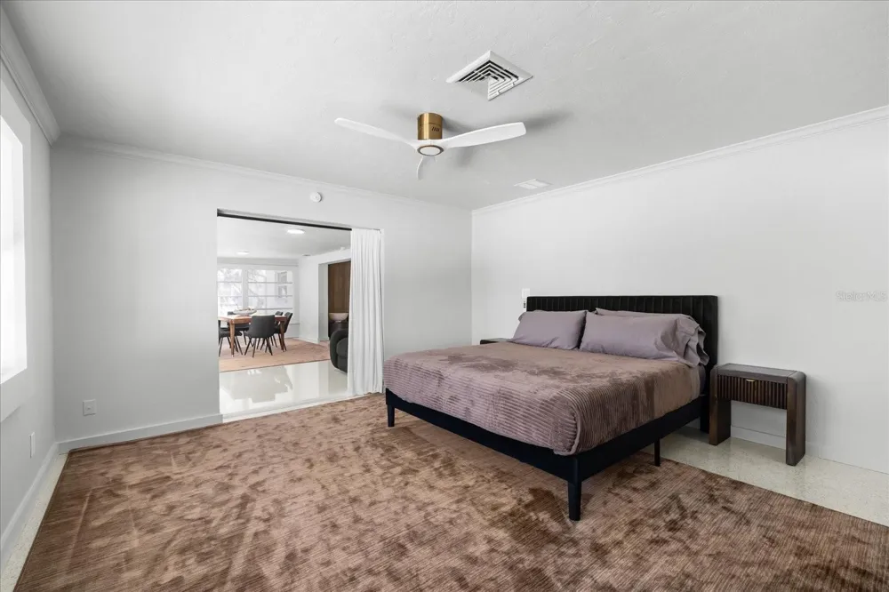 10001 S YACHT CLUB DRIVE Treasure Island, FL 33706