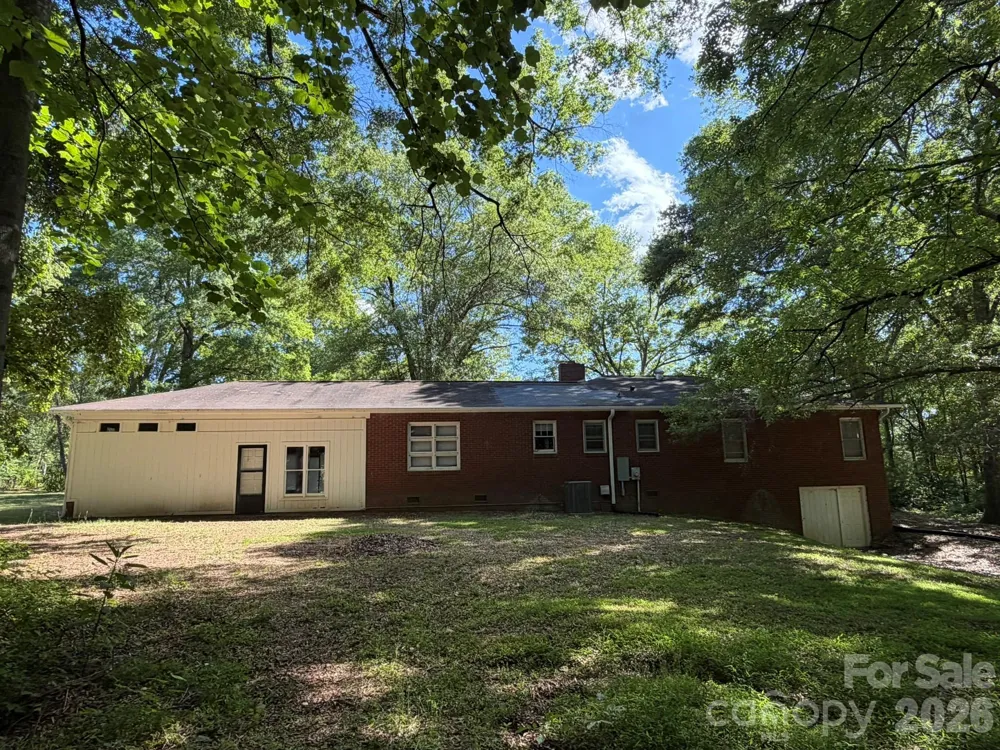 382 Alexis High Shoals Road Dallas, NC 28034