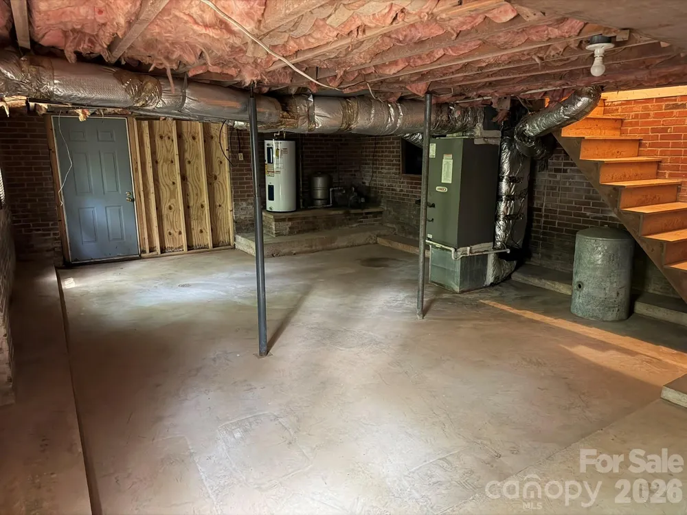 382 Alexis High Shoals Road Dallas, NC 28034