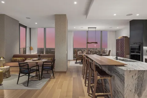 255 Hennepin Avenue #3103