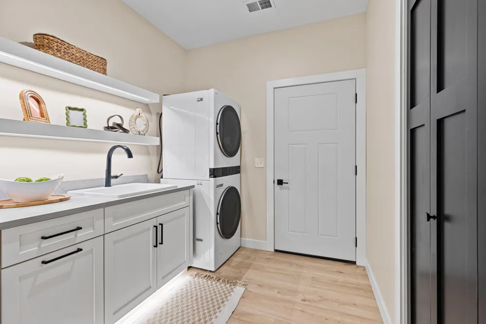 1591 Maplewood Ridge Road East Gull Lake, MN 56401