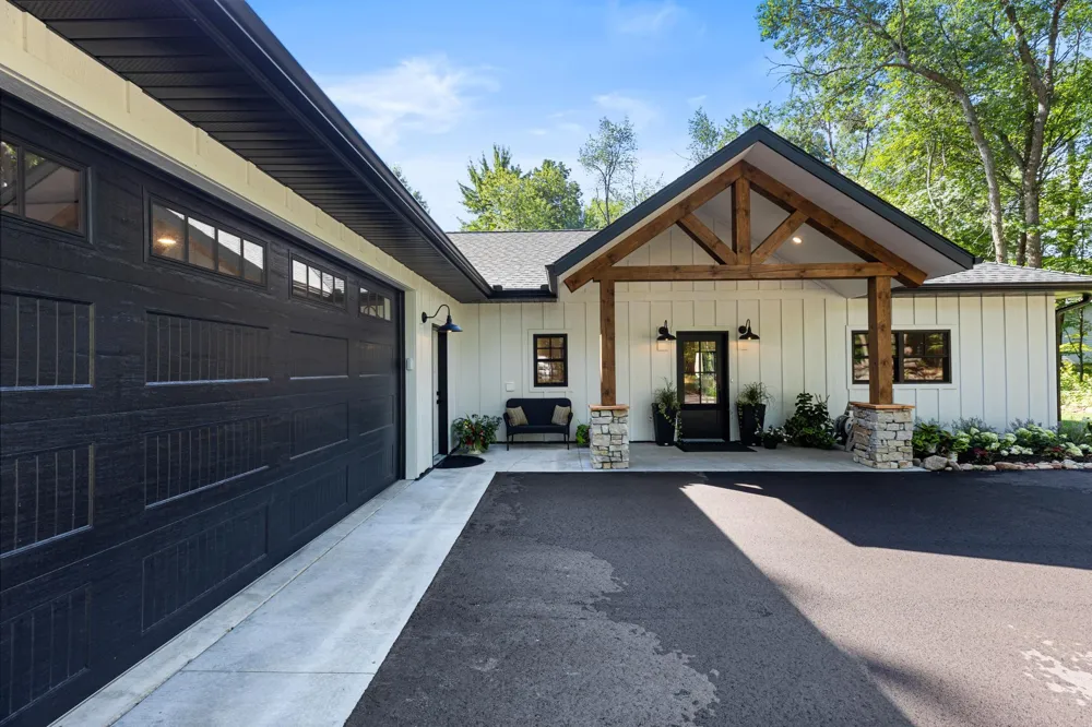 1591 Maplewood Ridge Road East Gull Lake, MN 56401
