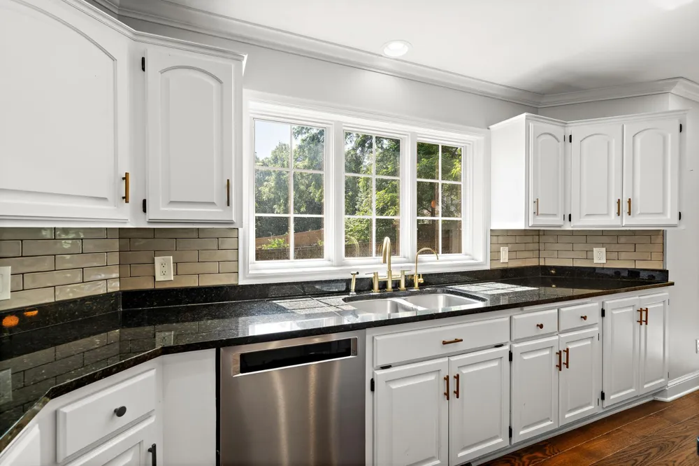 1504 Fairfield Road S Minnetonka, MN 55305