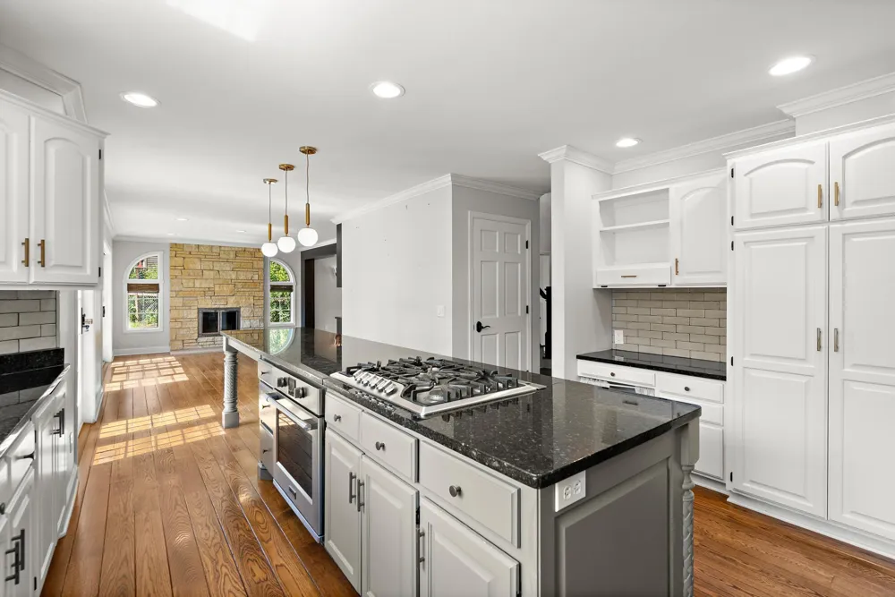 1504 Fairfield Road S Minnetonka, MN 55305