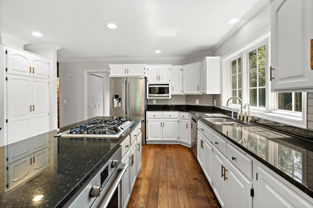 1504 Fairfield Road S Minnetonka, MN 55305