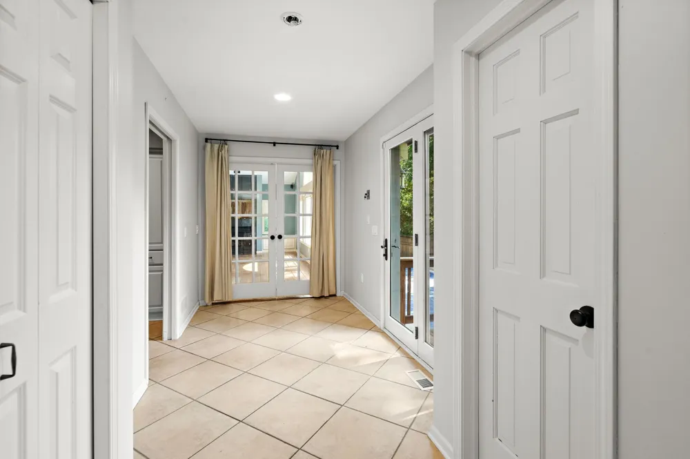1504 Fairfield Road S Minnetonka, MN 55305