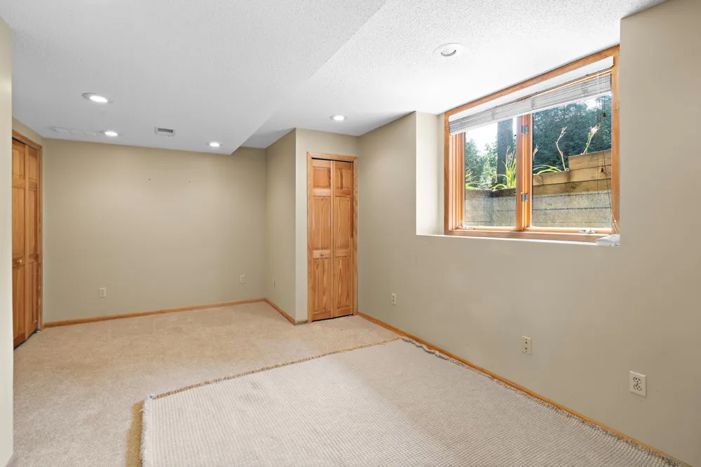 1504 Fairfield Road S Minnetonka, MN 55305