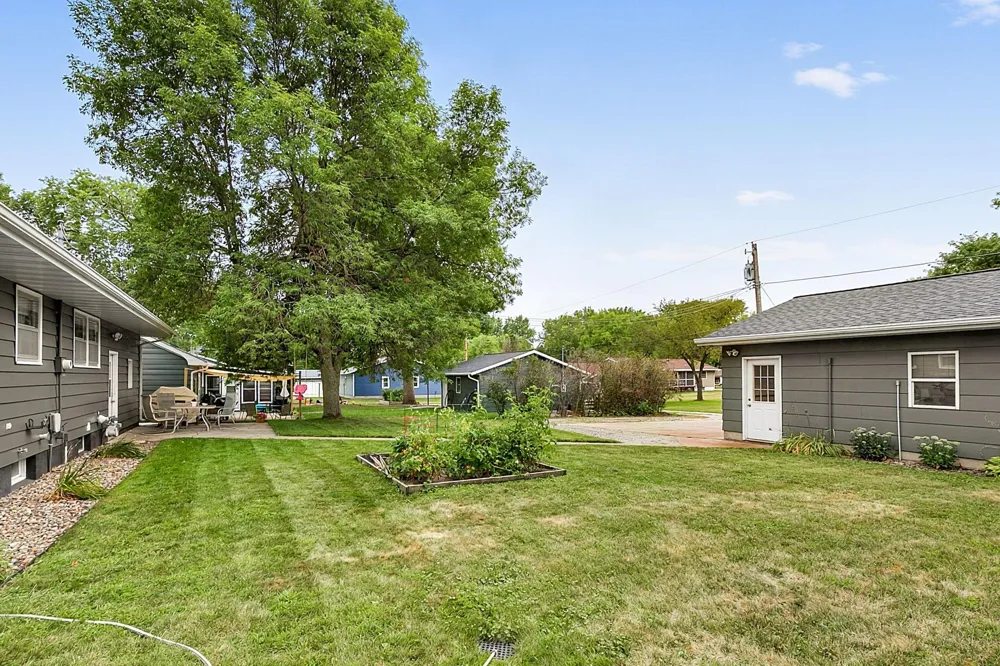 831 6th Street Albany, MN 56307