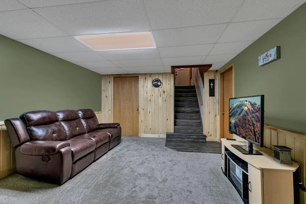 831 6th Street Albany, MN 56307