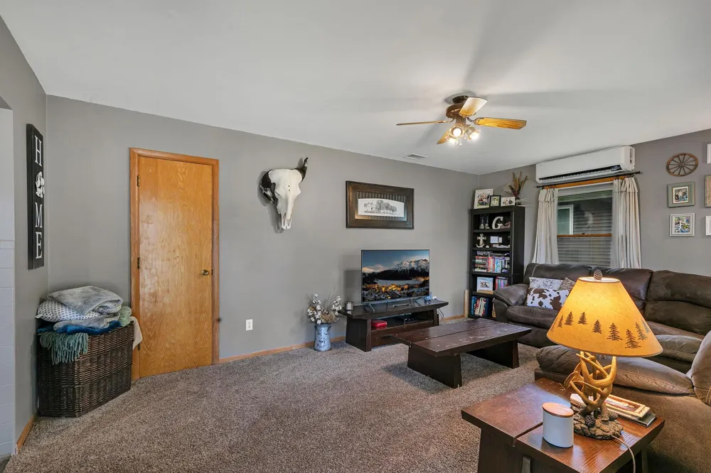 831 6th Street Albany, MN 56307