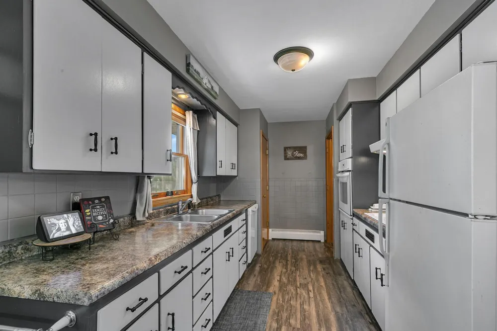 831 6th Street Albany, MN 56307