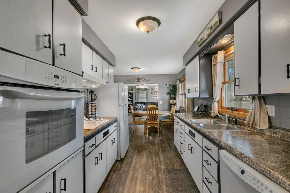 831 6th Street Albany, MN 56307