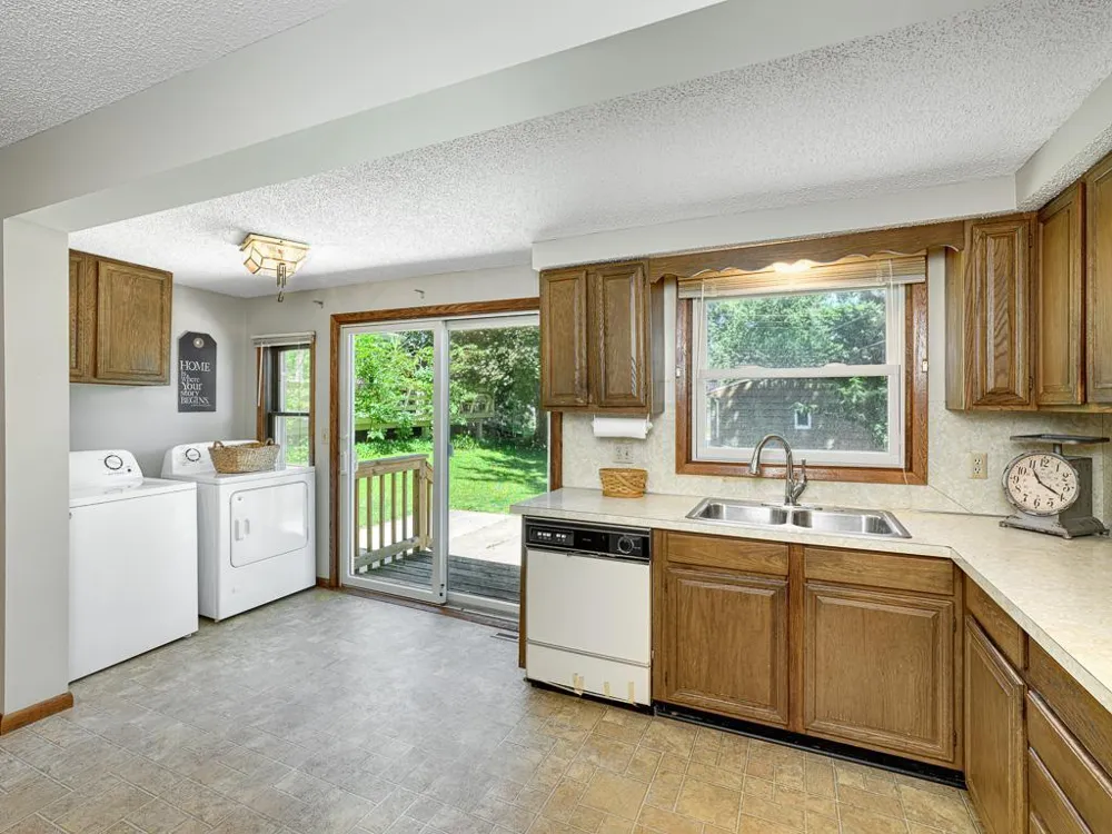417 S Elm Street Waconia, MN 55387