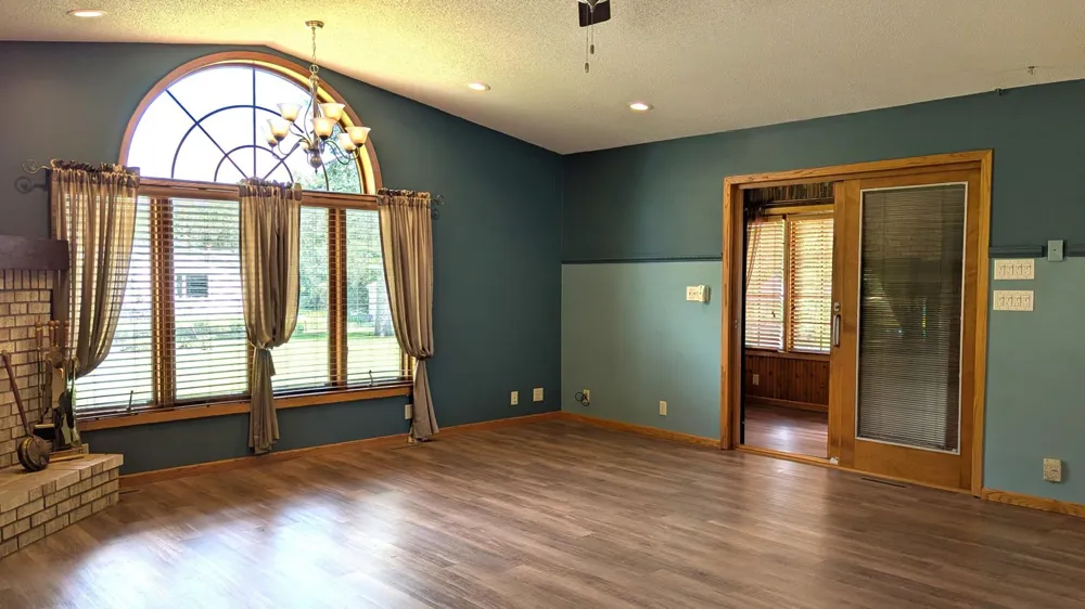 312 Maywood Avenue Eagle Lake, MN 56024