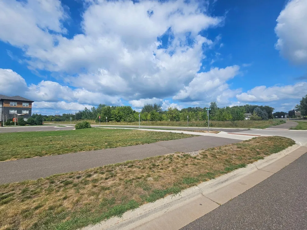 33375 Rochester Street NE Cambridge, MN 55008