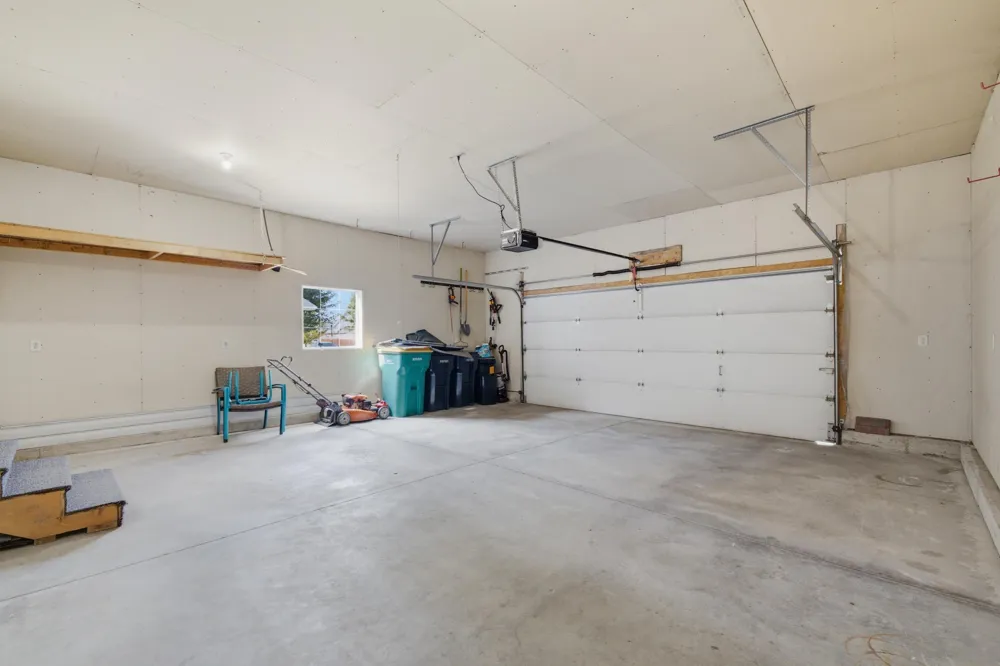 507 19th Avenue W West Fargo, ND 58078