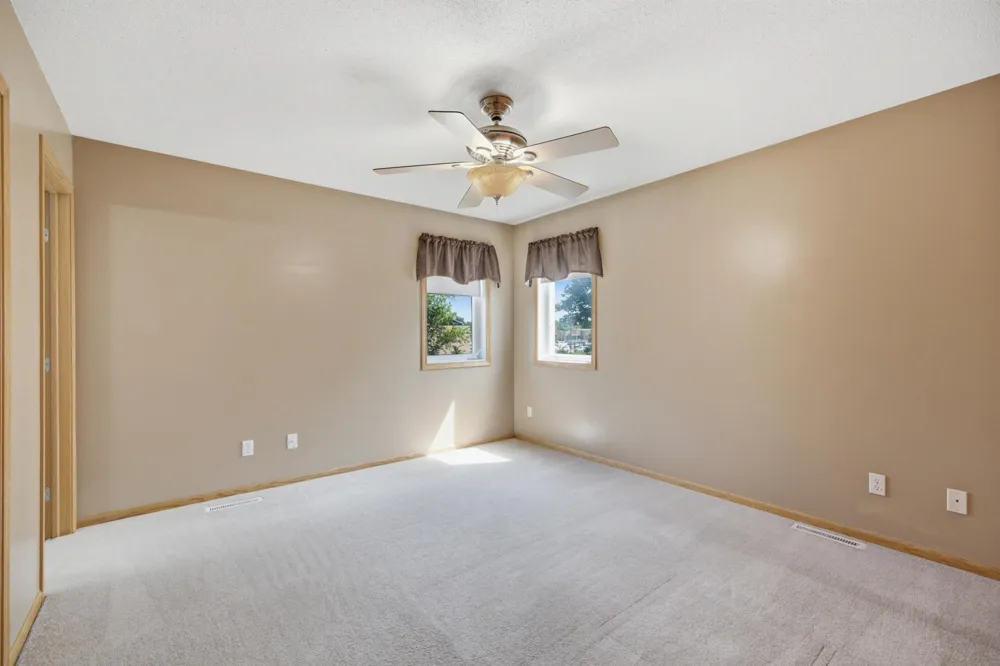 507 19th Avenue W West Fargo, ND 58078