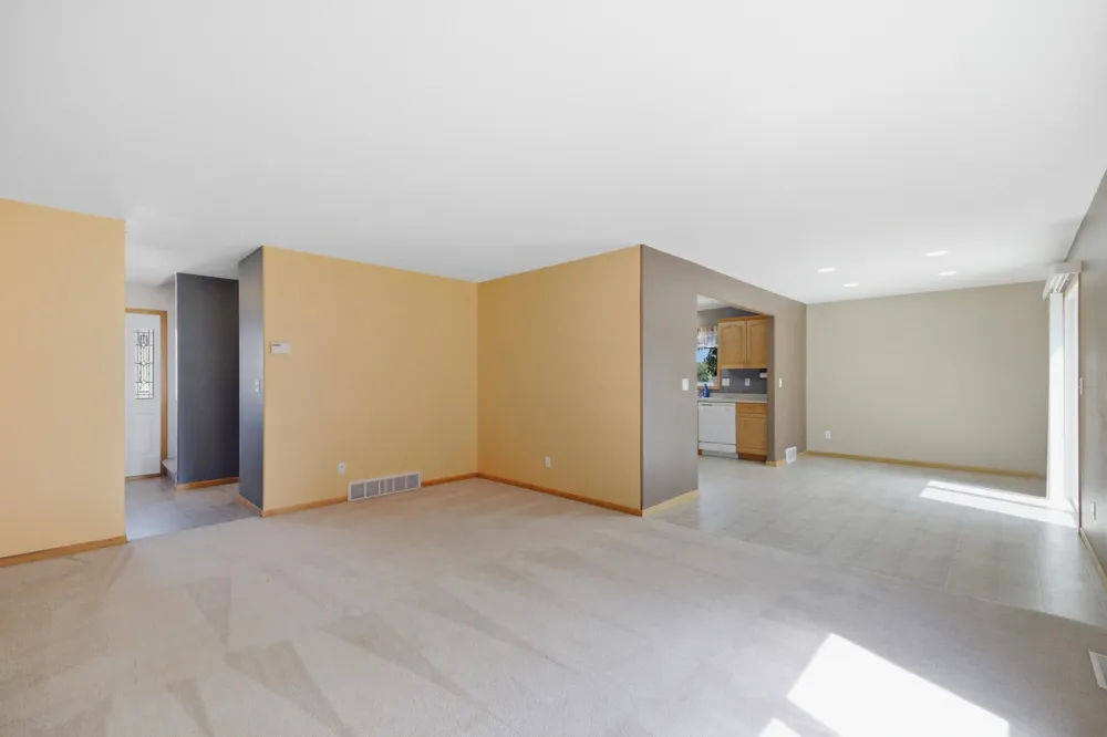 507 19th Avenue W West Fargo, ND 58078