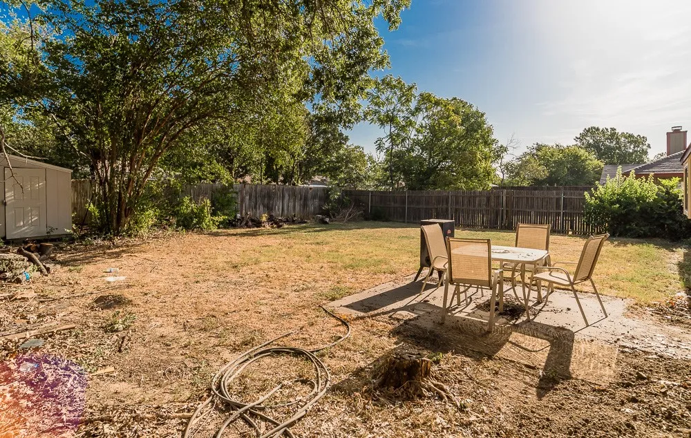 6545 Meadowlark Lane E Watauga, TX 76148
