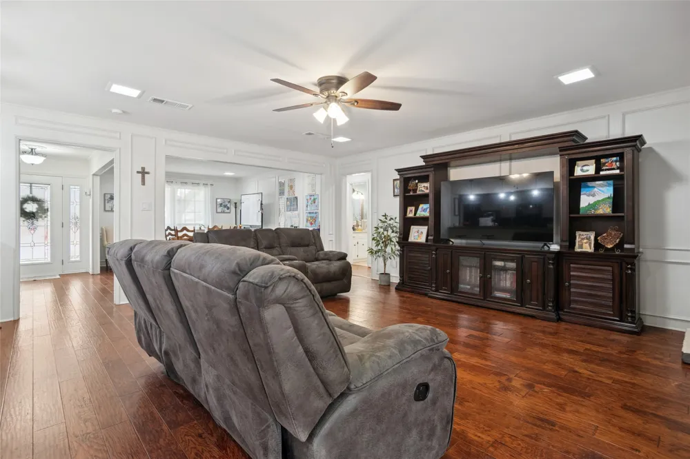 524 Northridge Street Denton, TX 76201