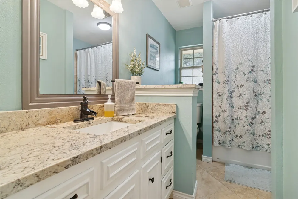 524 Northridge Street Denton, TX 76201