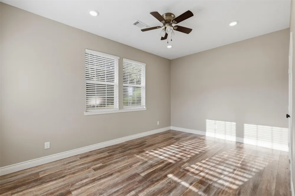 1306 S Austin Brenham, TX 77833