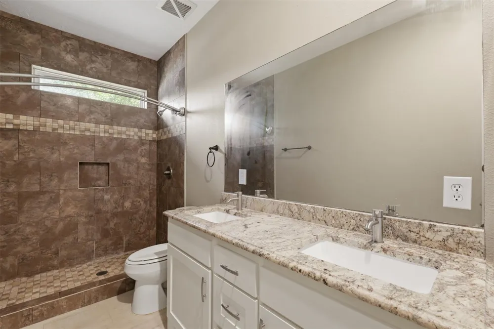 1306 S Austin Brenham, TX 77833