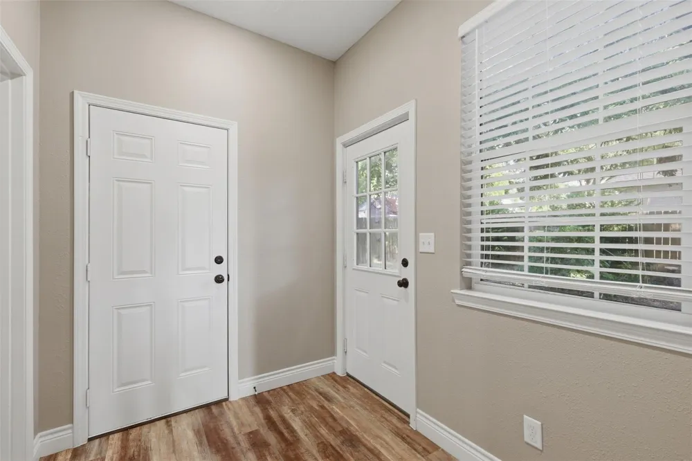 1306 S Austin Brenham, TX 77833