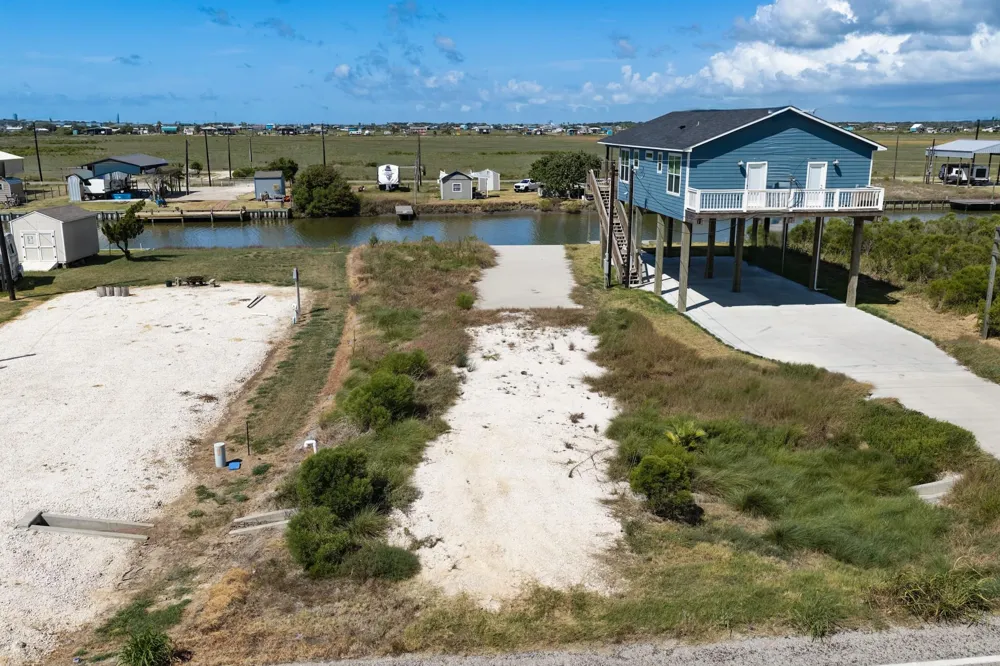 25706 Fm 457 Sargent, TX 77414